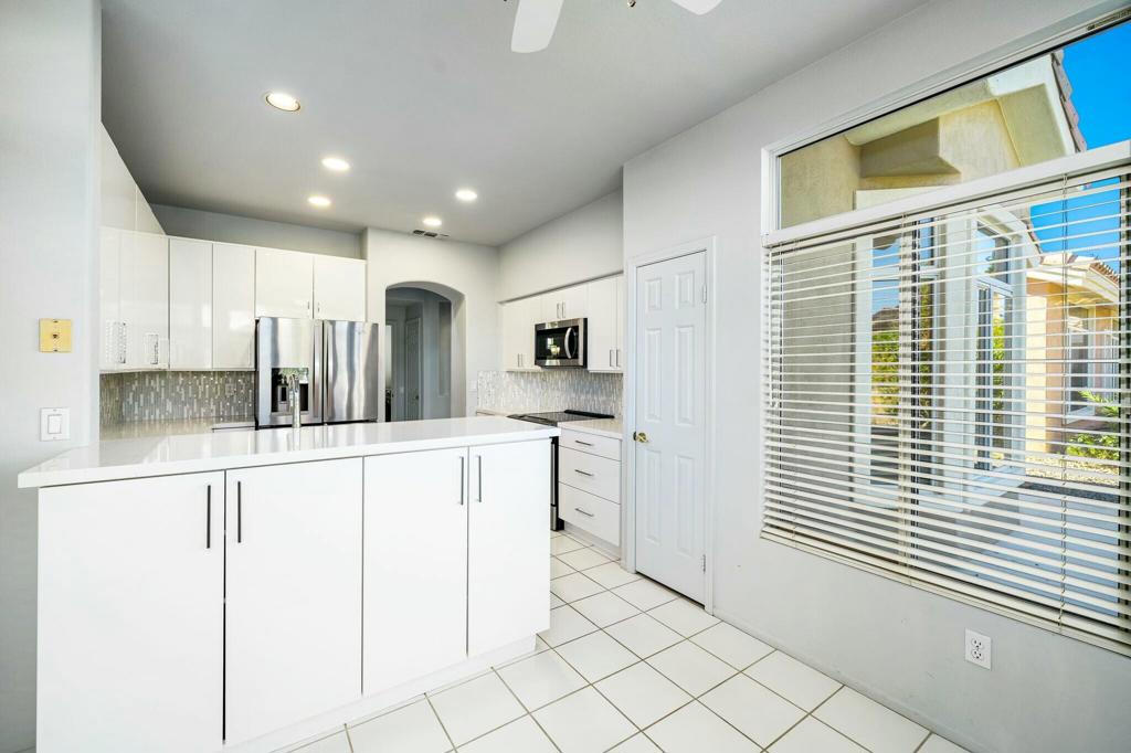 78360 Prairie Flower Drive