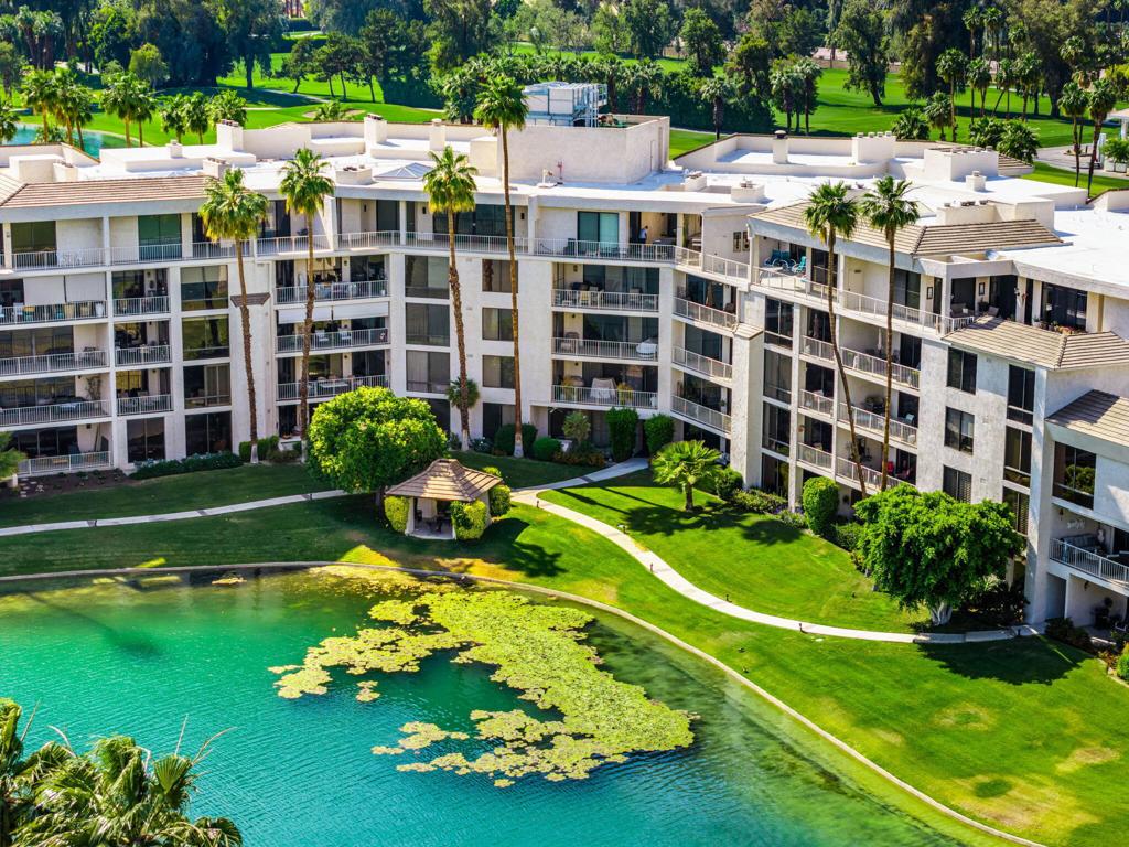 910 Island Drive 107