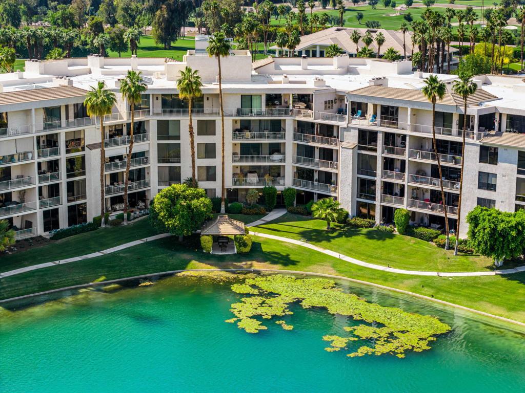 910 Island Drive 107