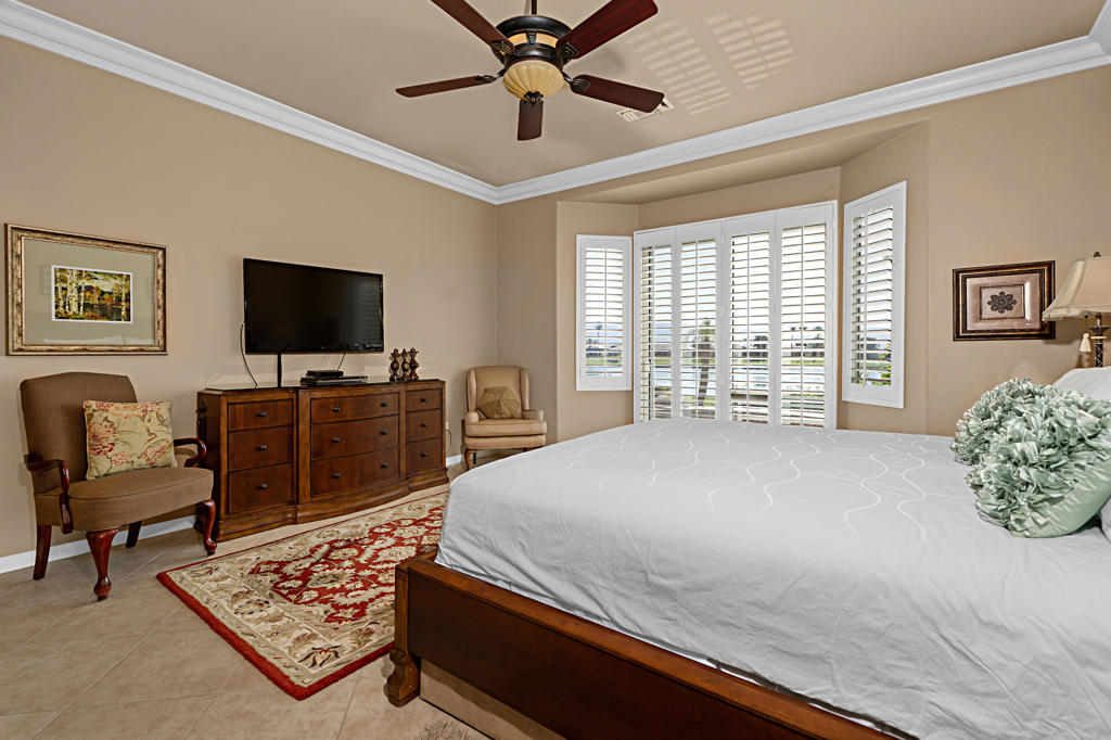 43324 Heritage Palms Drive N