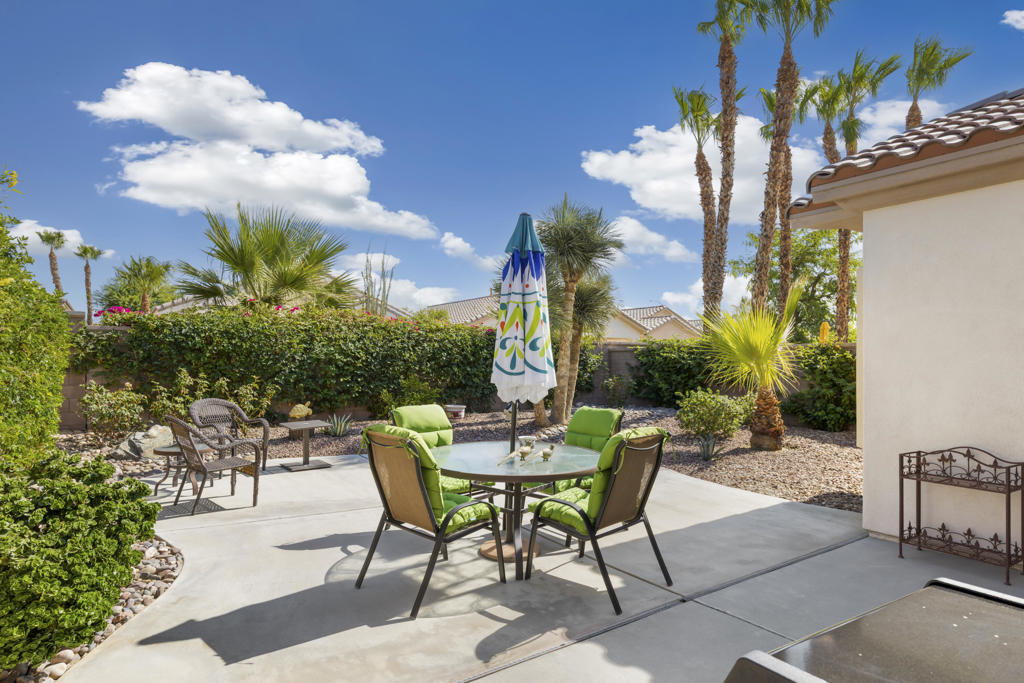 78698 Rockwell Circle