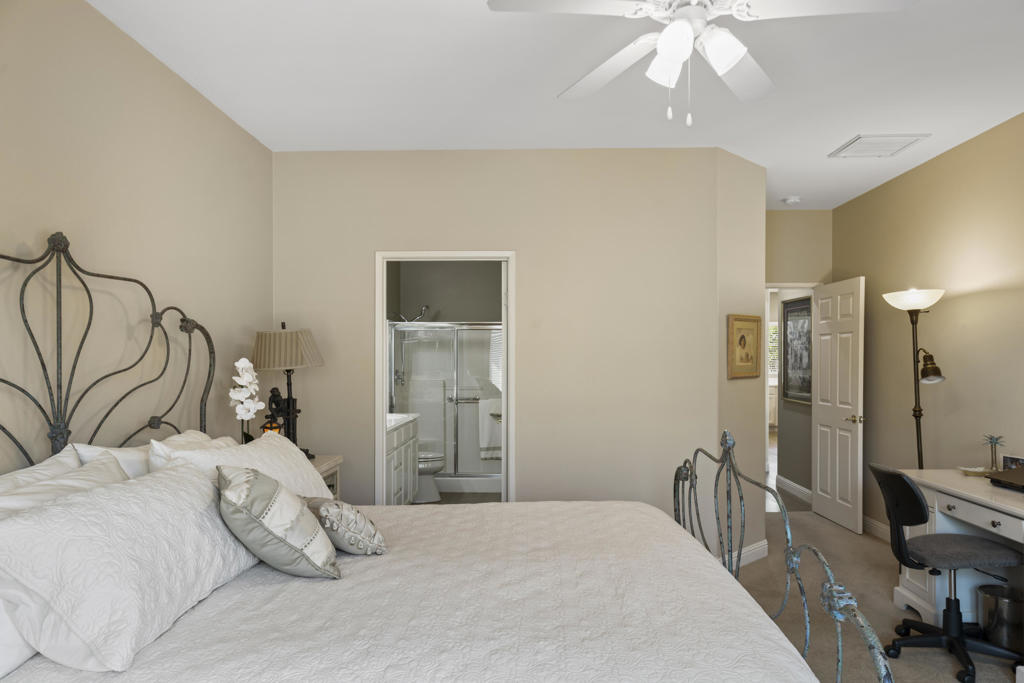 78698 Rockwell Circle