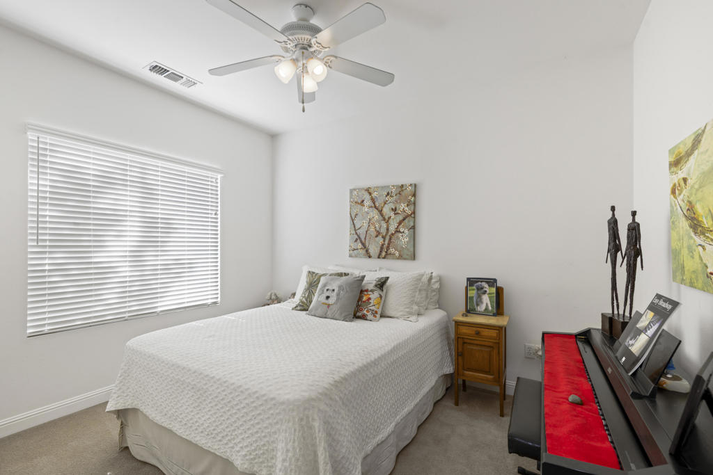 78698 Rockwell Circle