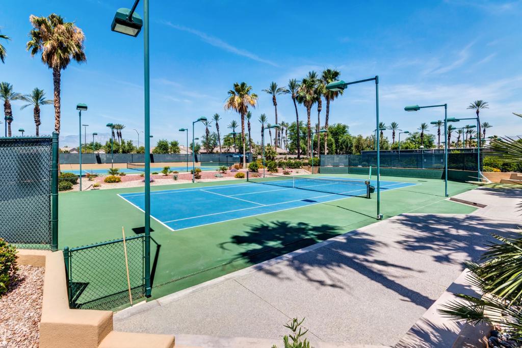 78698 Rockwell Circle