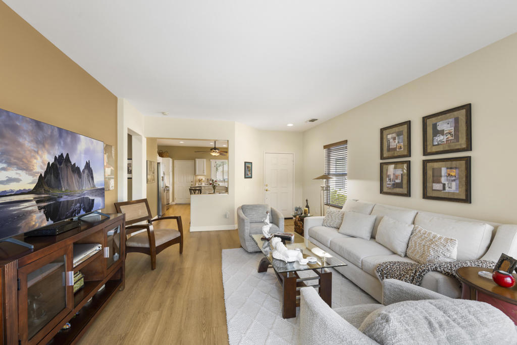 78698 Rockwell Circle