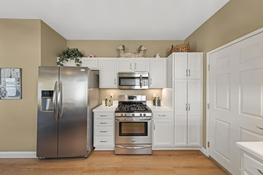 78698 Rockwell Circle