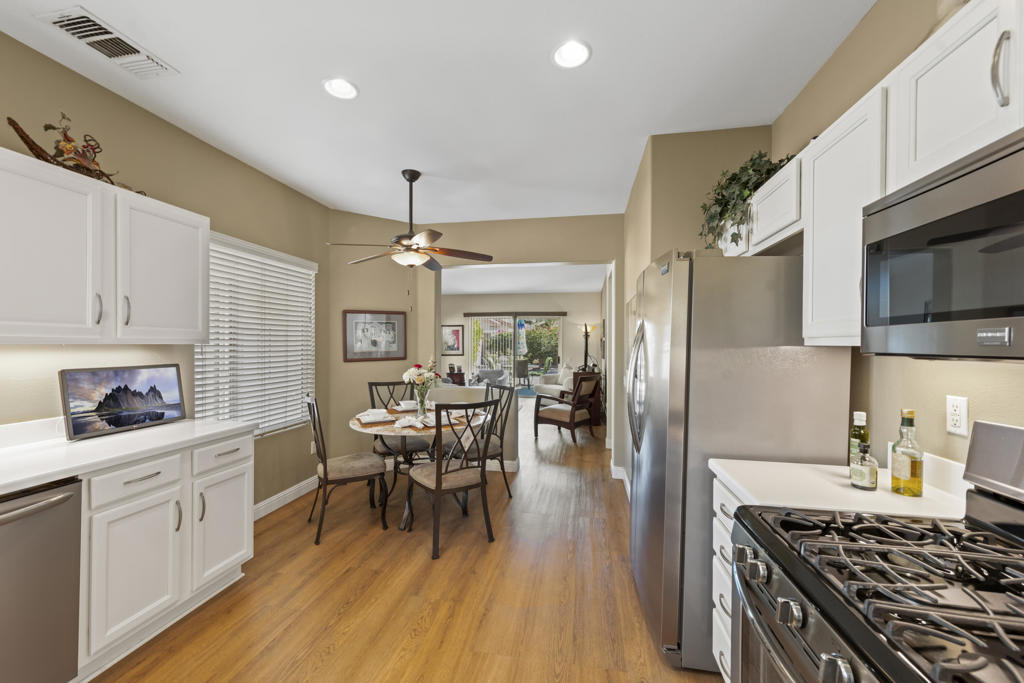 78698 Rockwell Circle