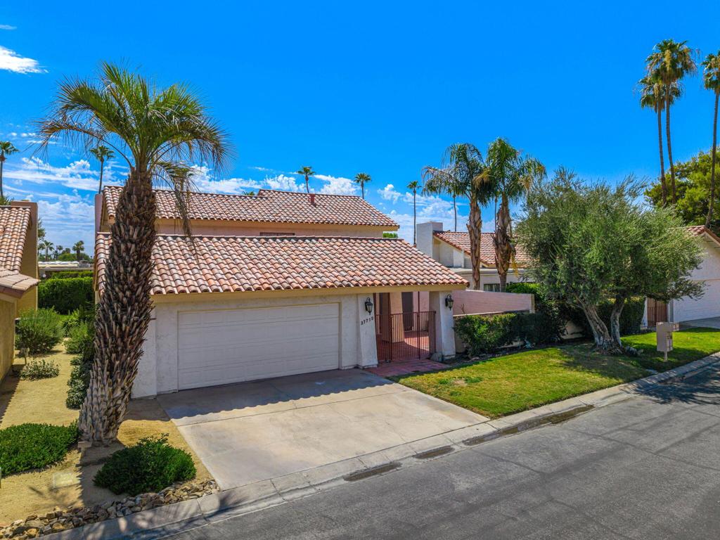 37710 Los Cocos Drive E