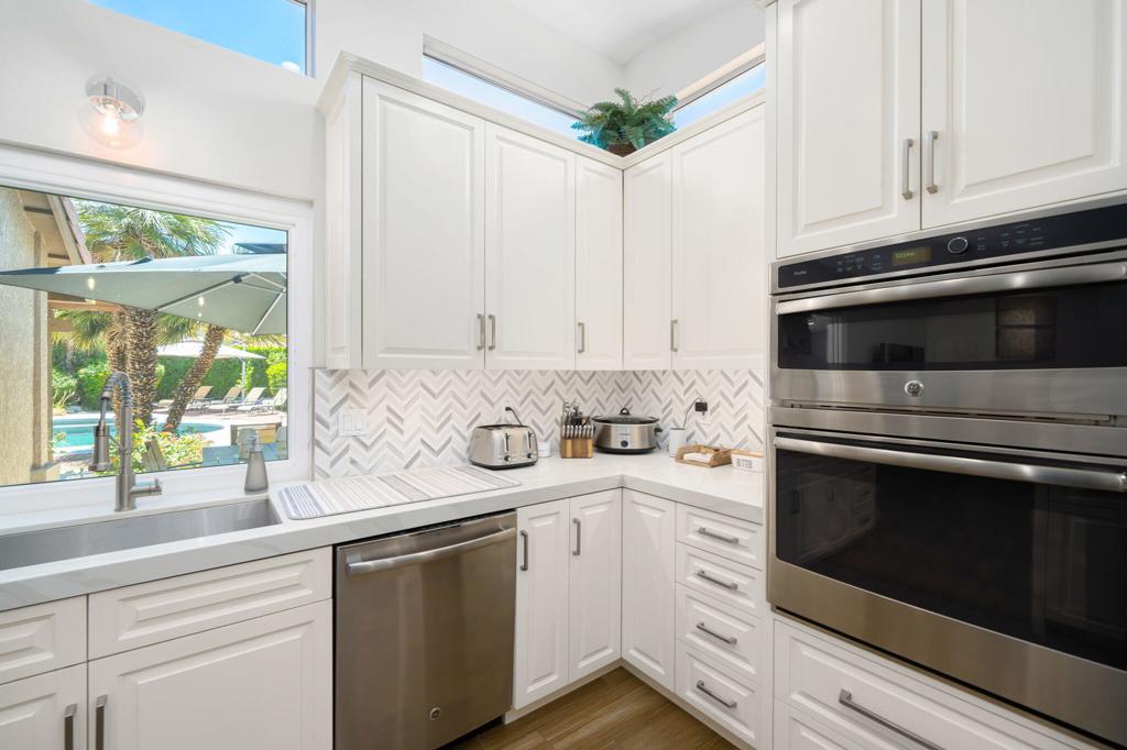 76941 Coventry Circle