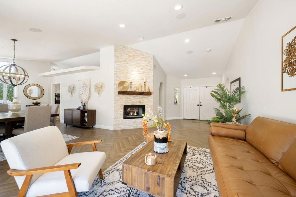 76941 Coventry Circle