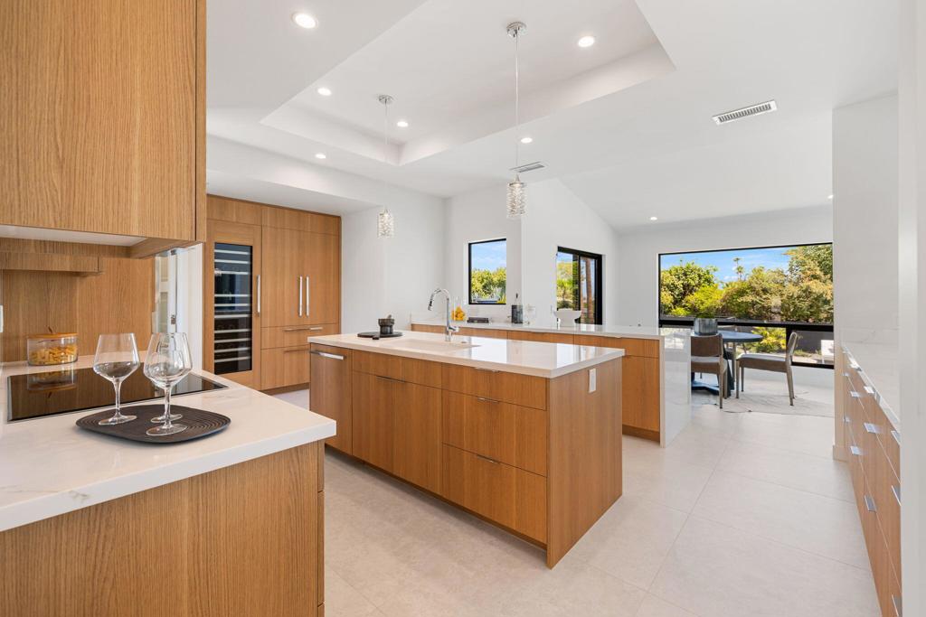 46380 Desert Lily Drive