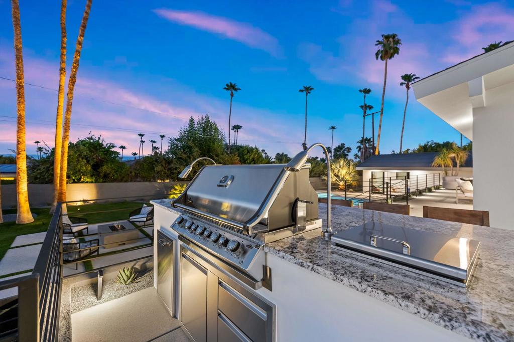 46380 Desert Lily Drive