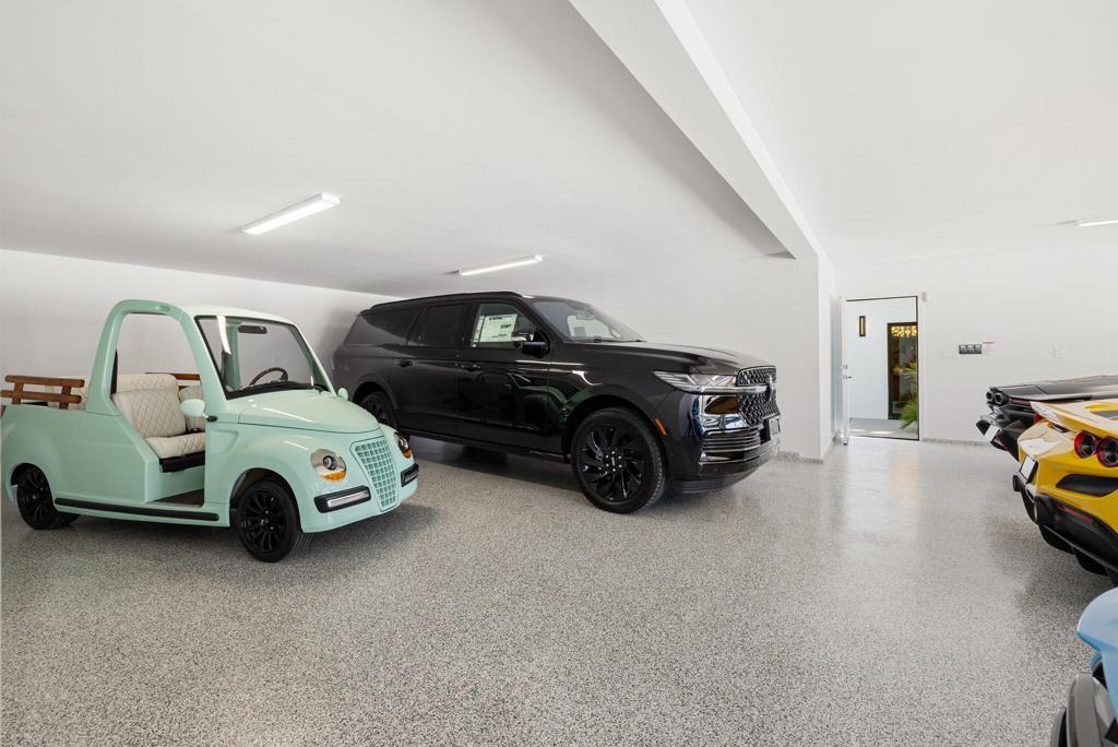 46380 Desert Lily Drive