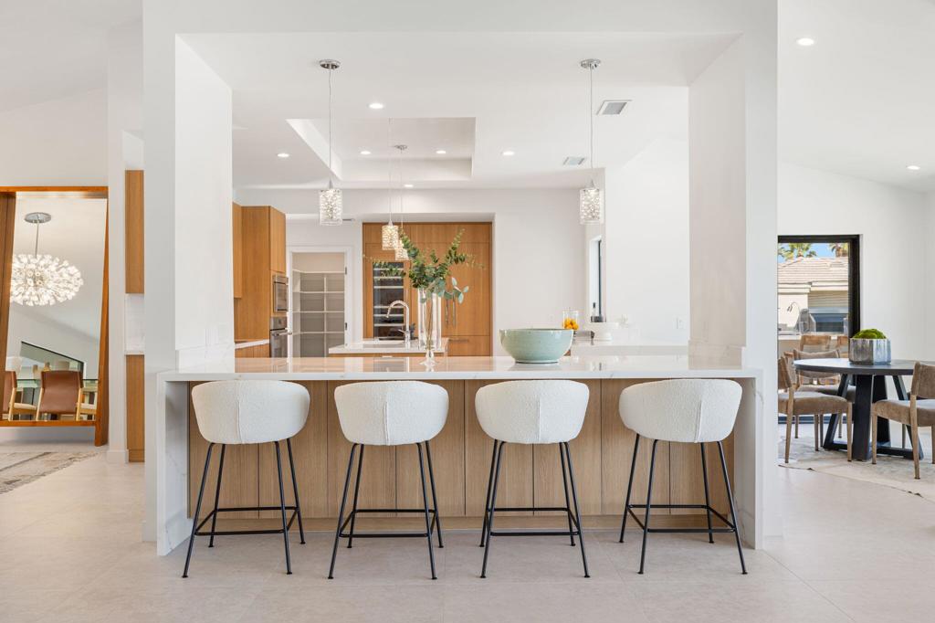 46380 Desert Lily Drive