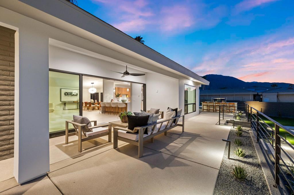 46380 Desert Lily Drive