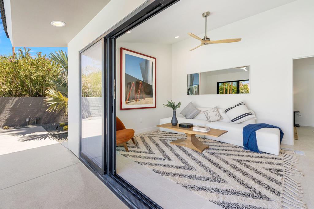 46380 Desert Lily Drive