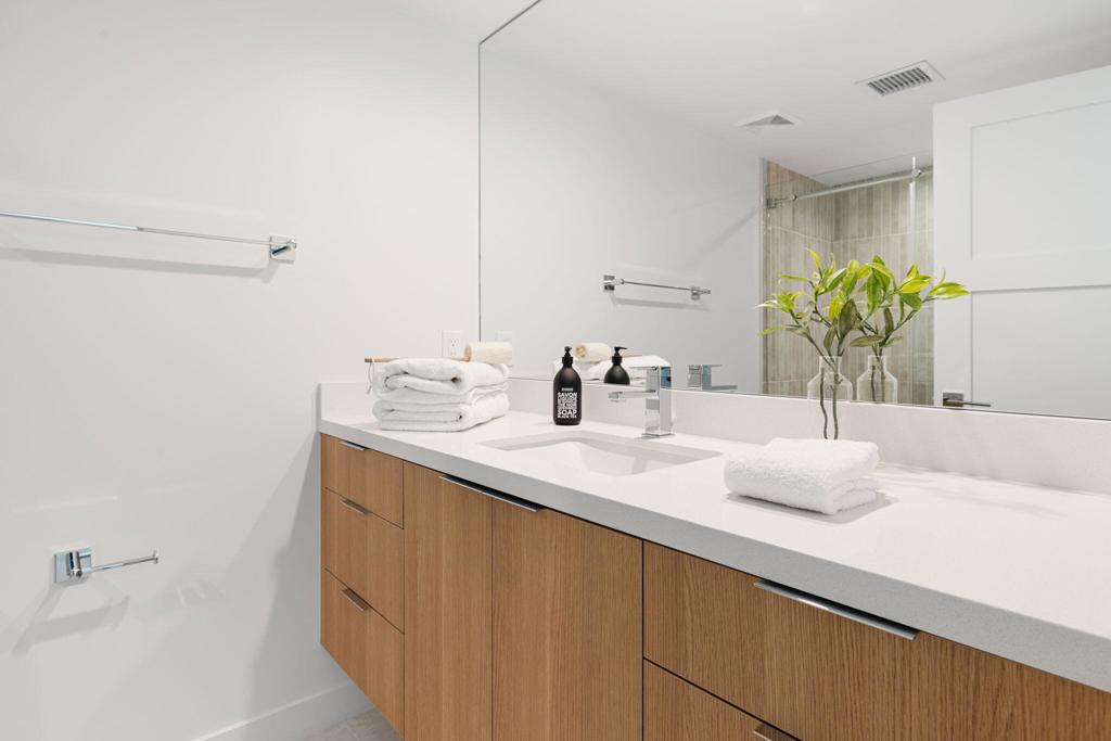 46380 Desert Lily Drive