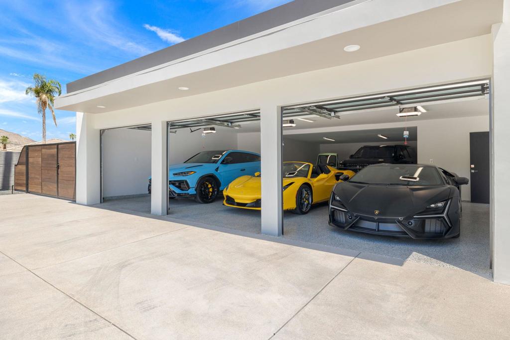 46380 Desert Lily Drive