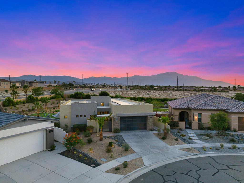 74425 Zeppelin Drive