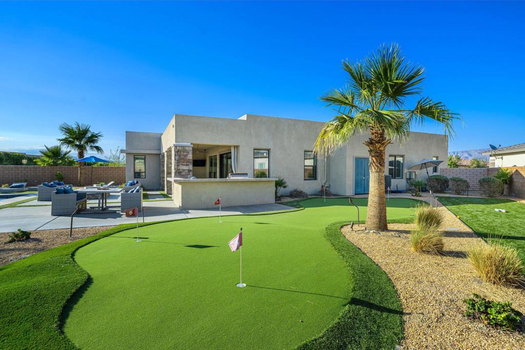 74425 Zeppelin Drive