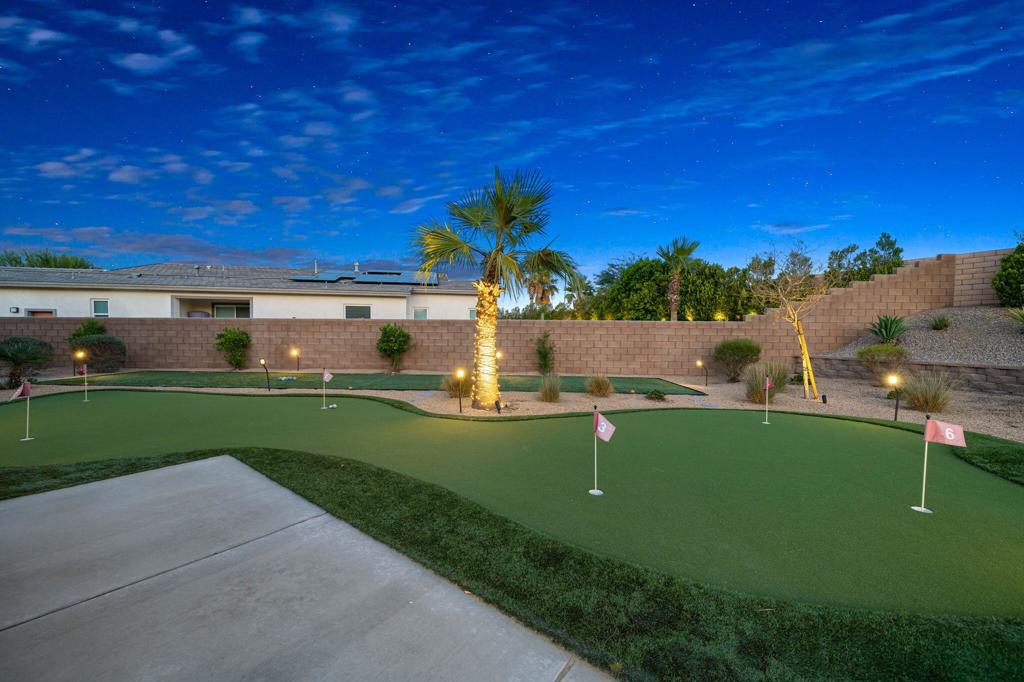 74425 Zeppelin Drive