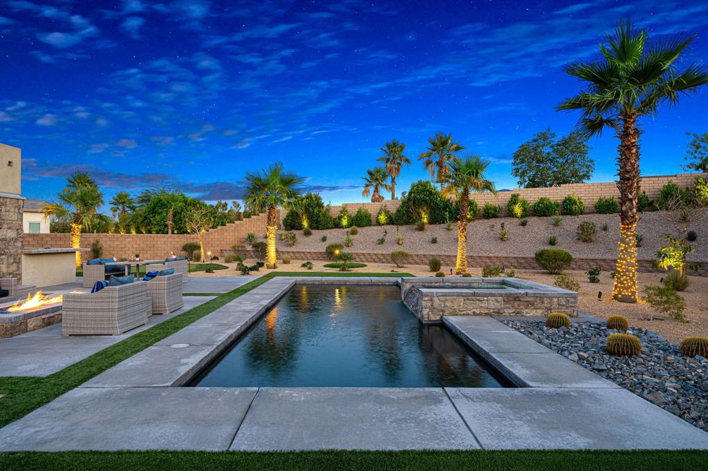 74425 Zeppelin Drive
