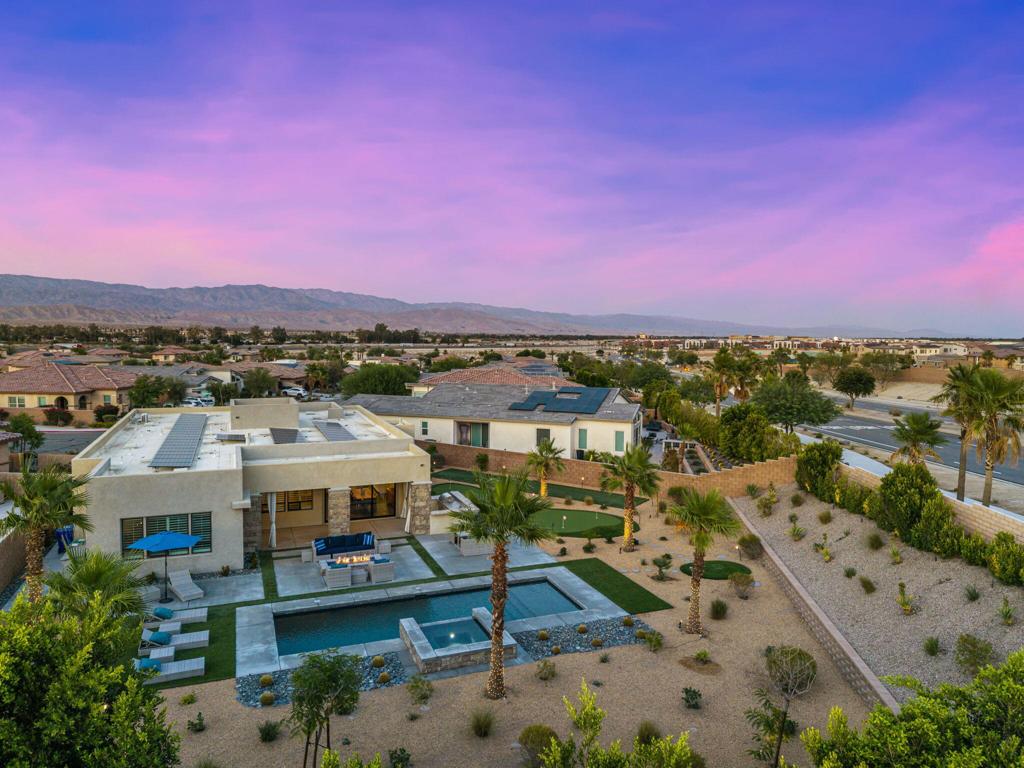 74425 Zeppelin Drive