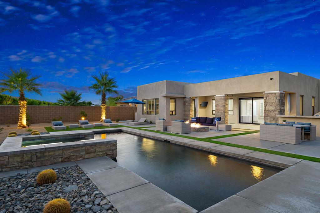 74425 Zeppelin Drive
