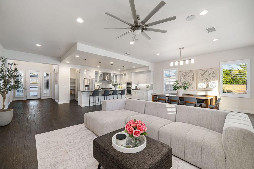 74425 Zeppelin Drive