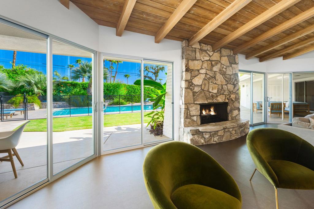 73165 Fiddleneck Lane