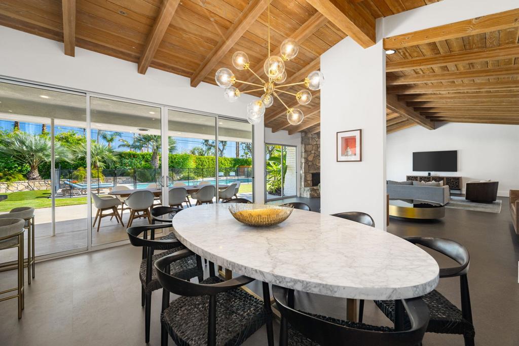 73165 Fiddleneck Lane