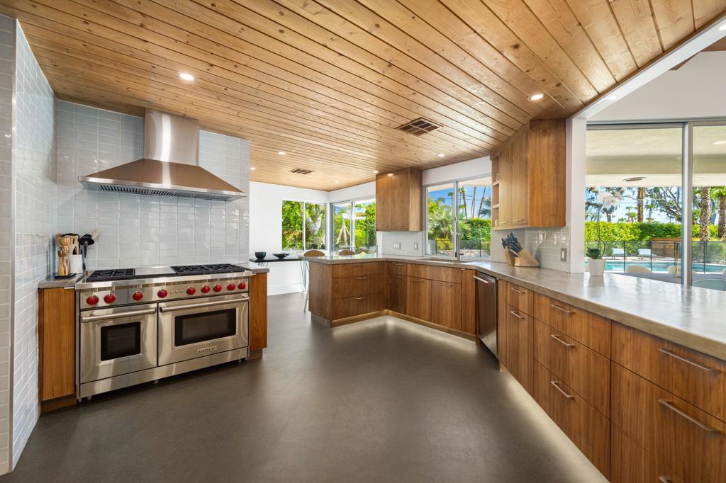 73165 Fiddleneck Lane