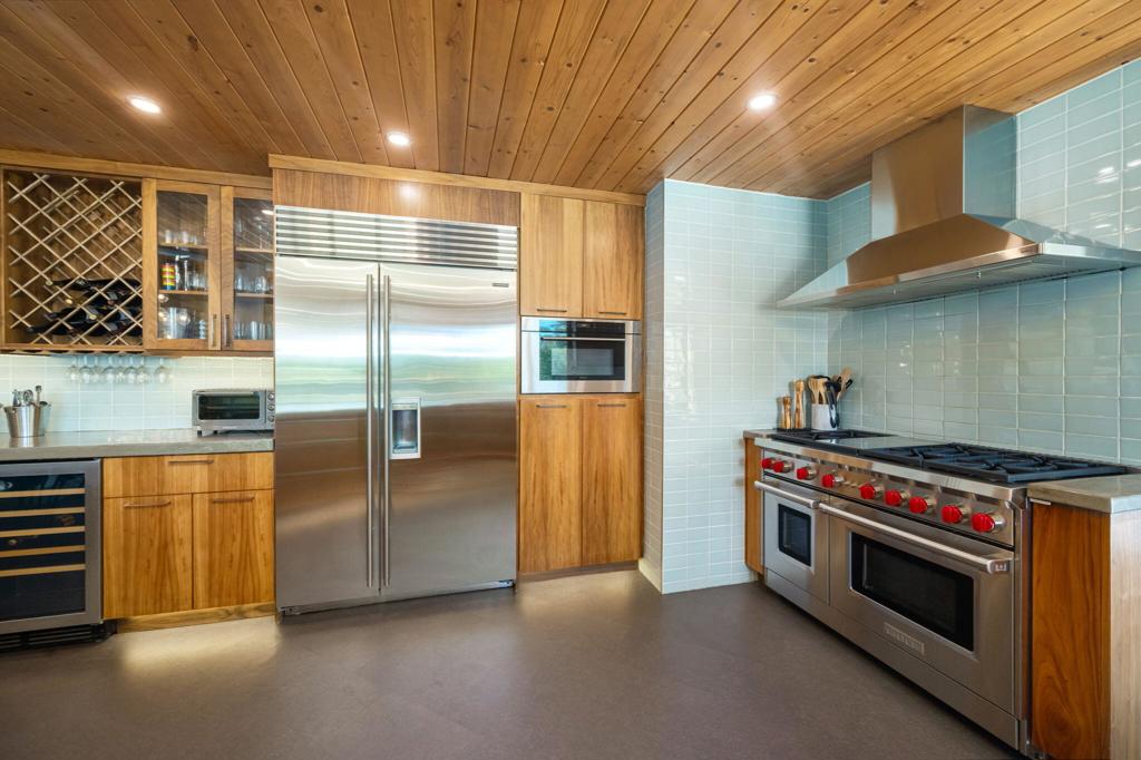 73165 Fiddleneck Lane