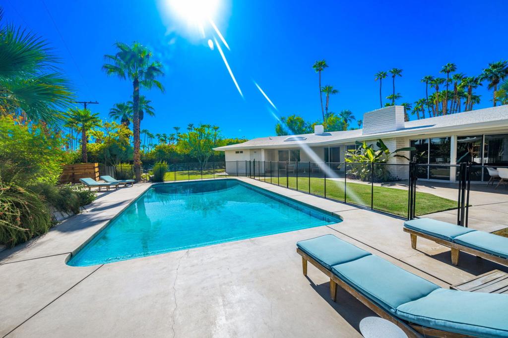 73165 Fiddleneck Lane