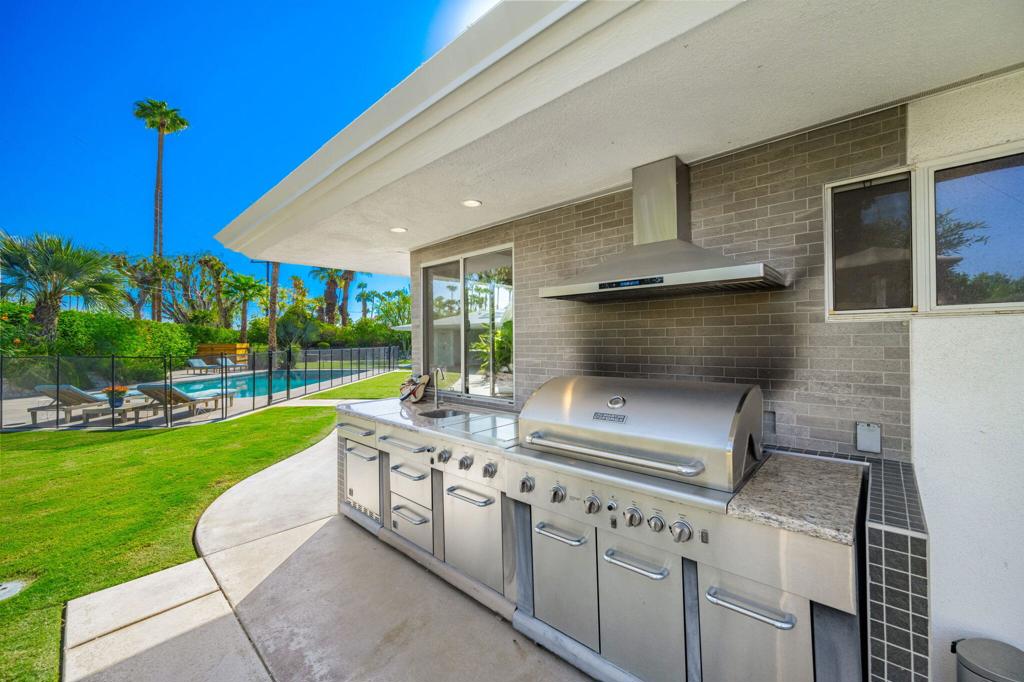 73165 Fiddleneck Lane