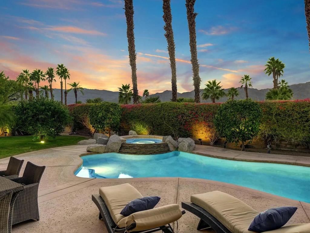 50445 Mountain Shadows Road