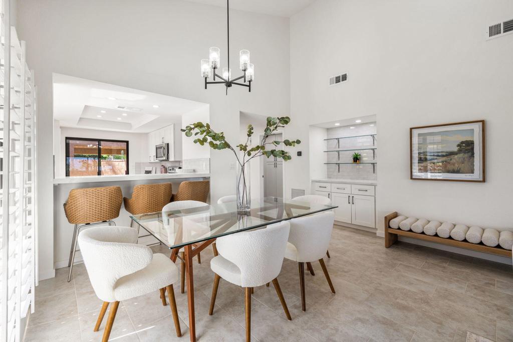 48641 Palo Verde Court