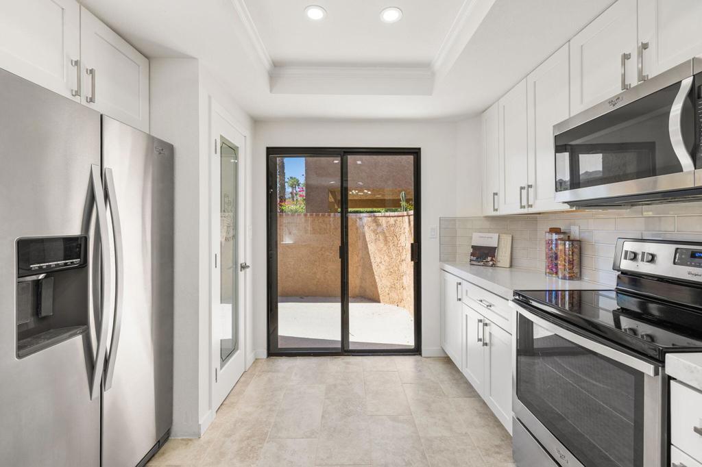 48641 Palo Verde Court