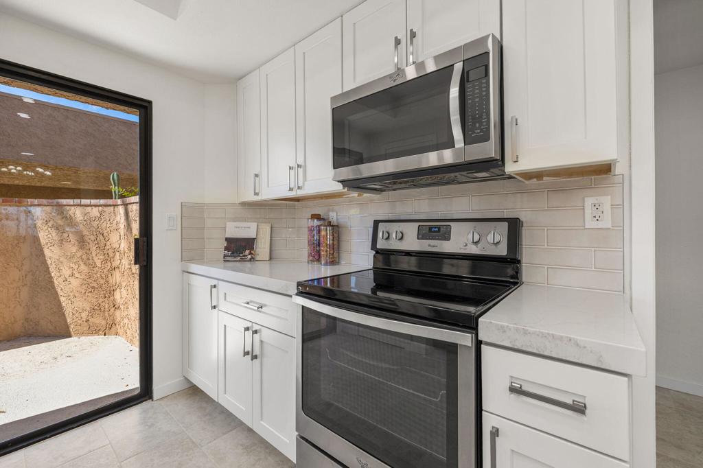 48641 Palo Verde Court