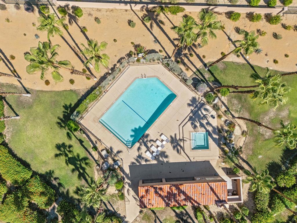 48641 Palo Verde Court