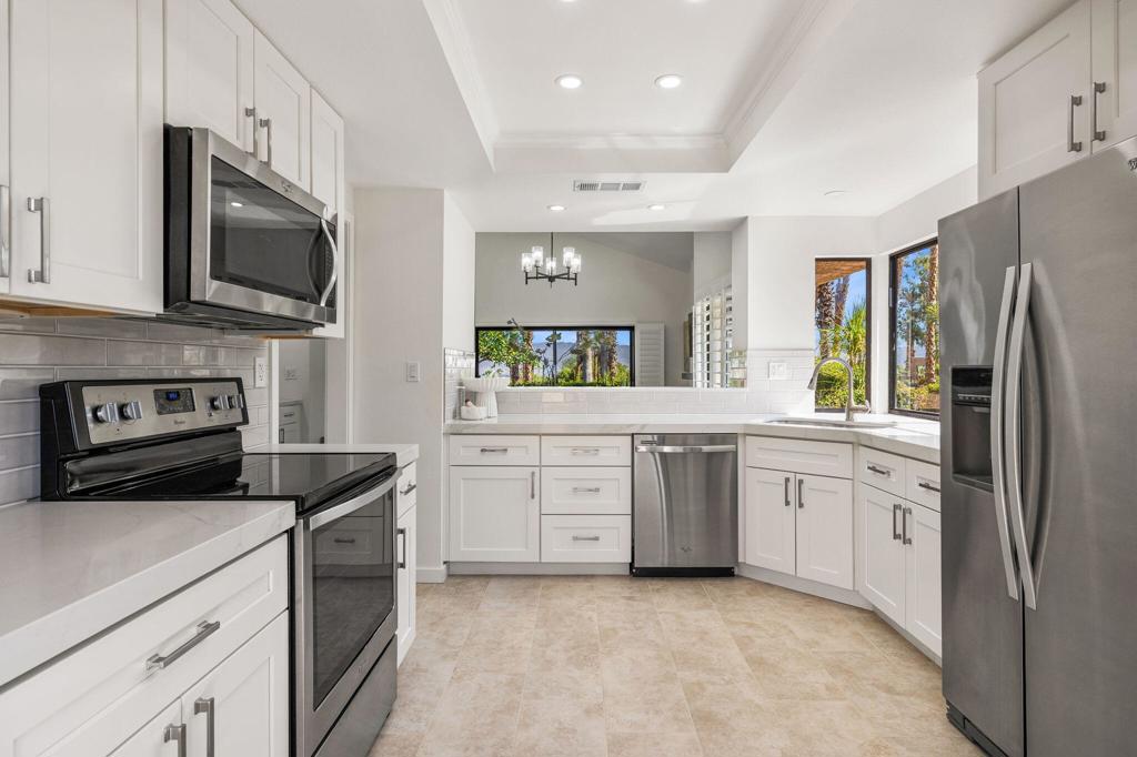 48641 Palo Verde Court