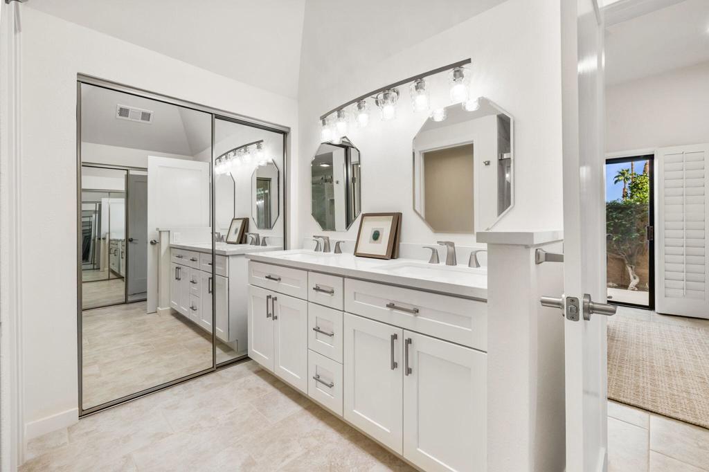 48641 Palo Verde Court