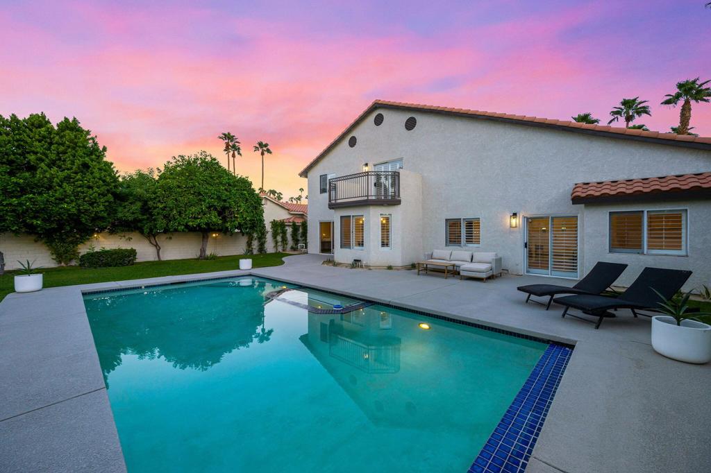 76817 Manor Lane