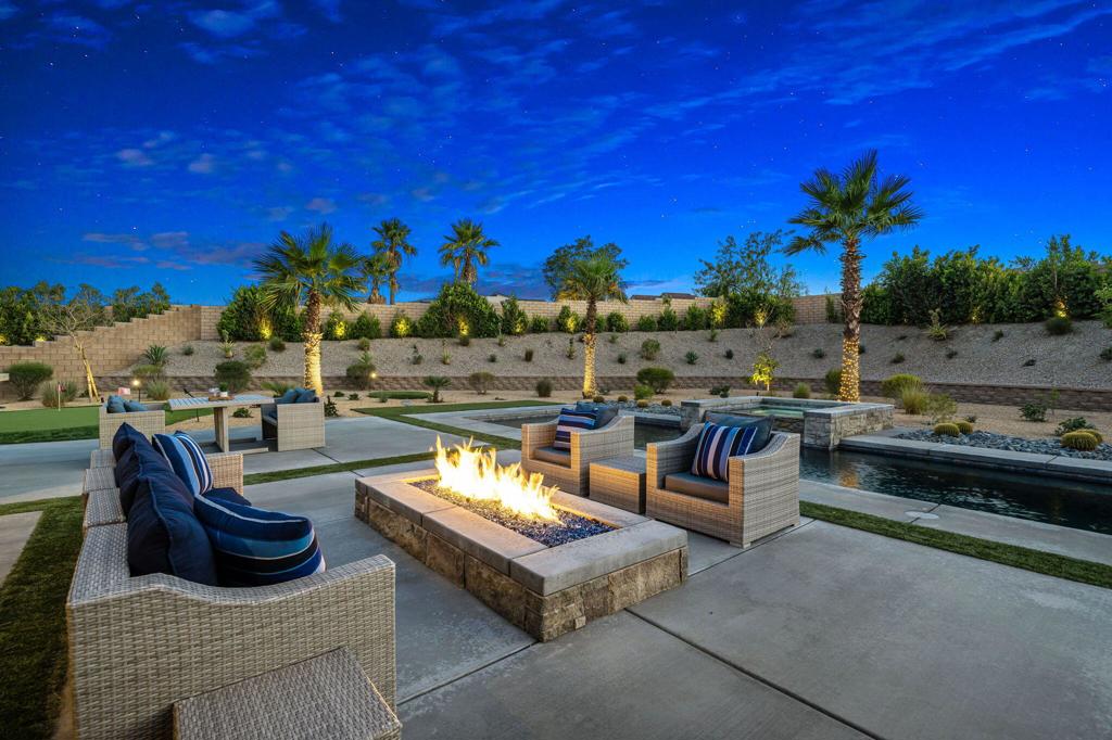 74425 Zeppelin Drive