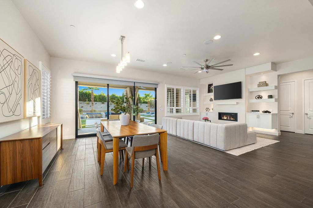 74425 Zeppelin Drive