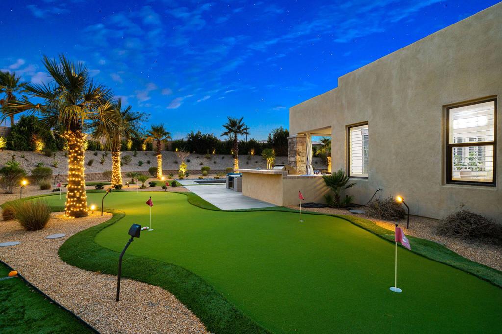 74425 Zeppelin Drive