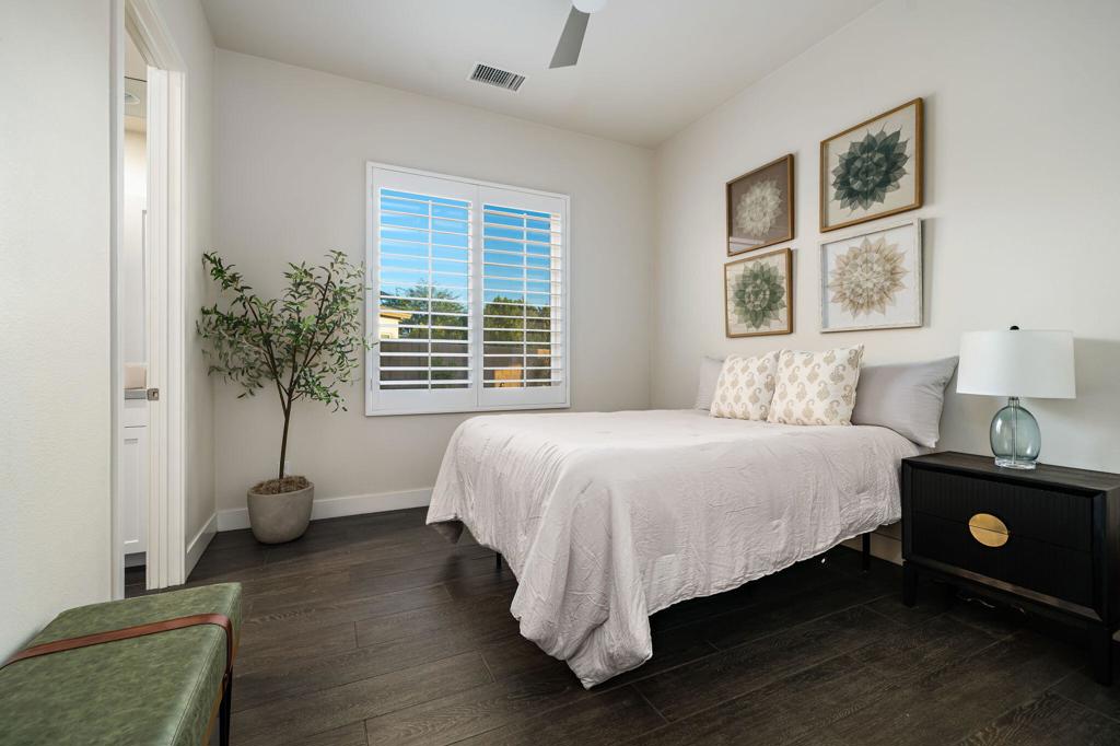 74425 Zeppelin Drive