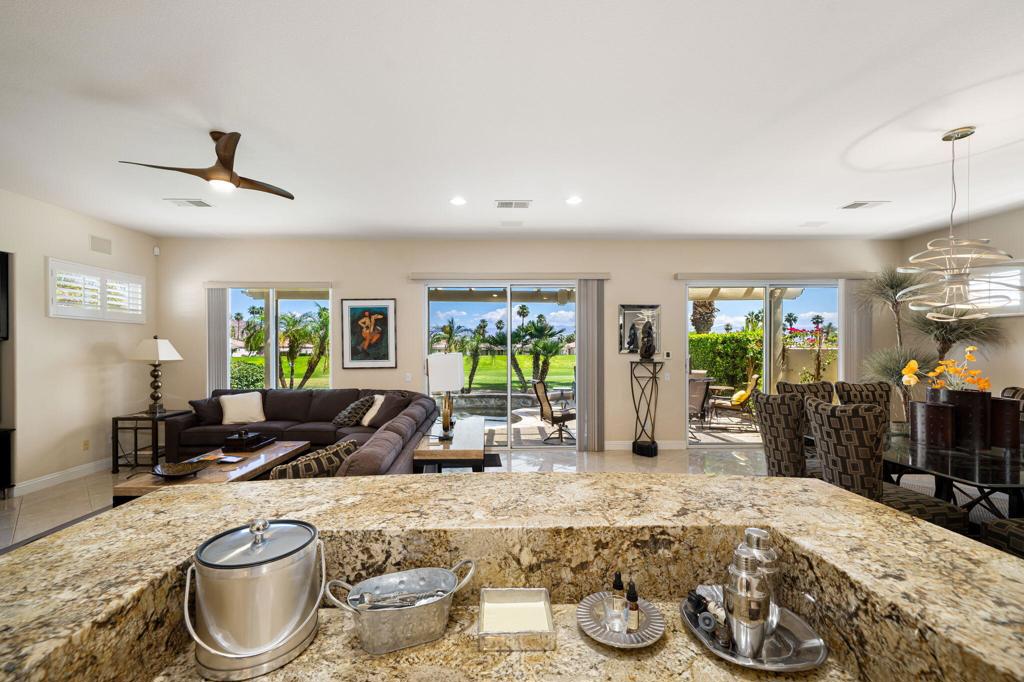 78328 Calle Las Ramblas