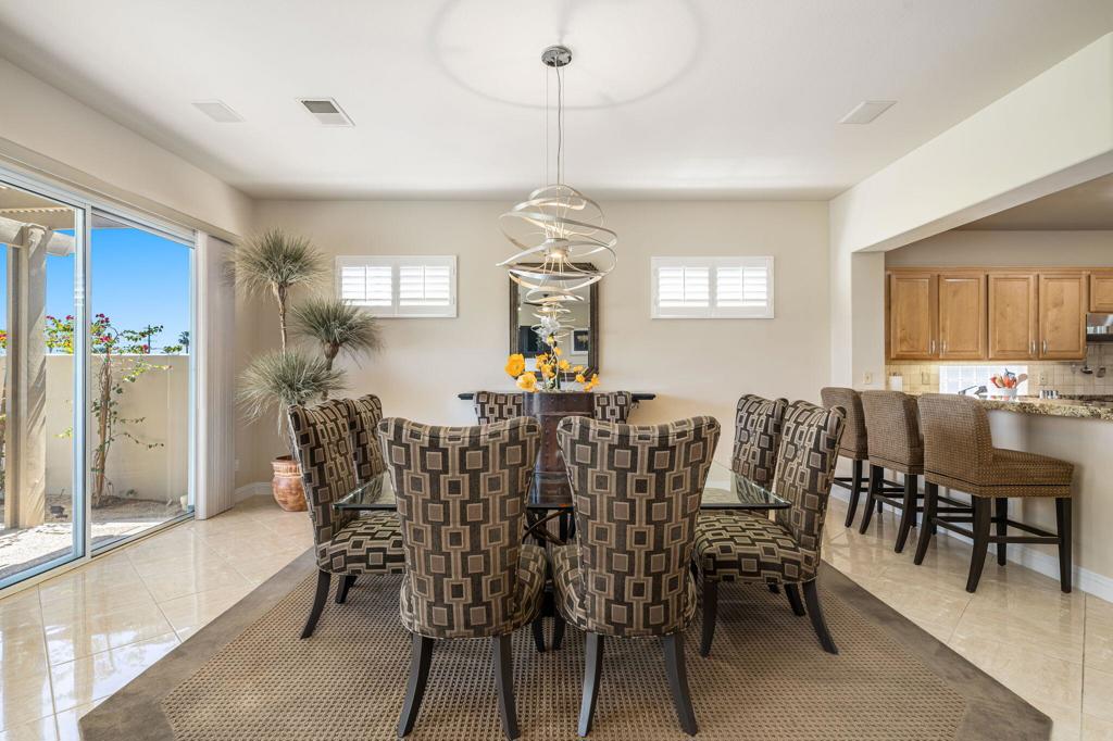 78328 Calle Las Ramblas