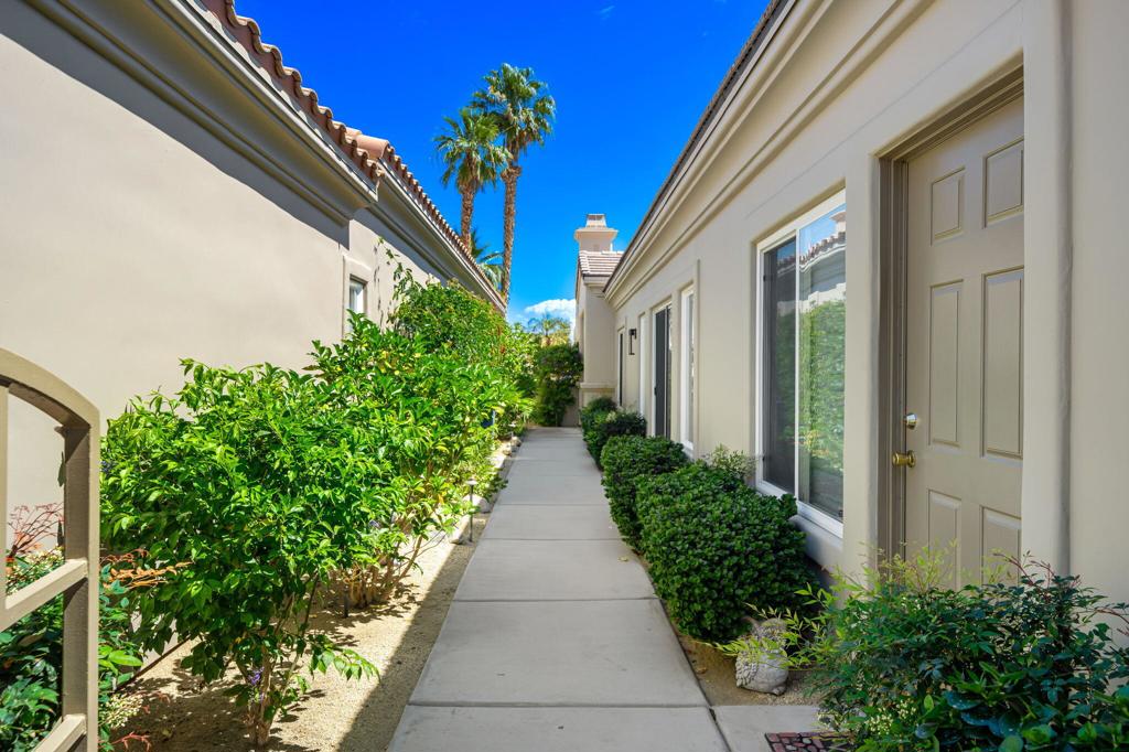 78328 Calle Las Ramblas